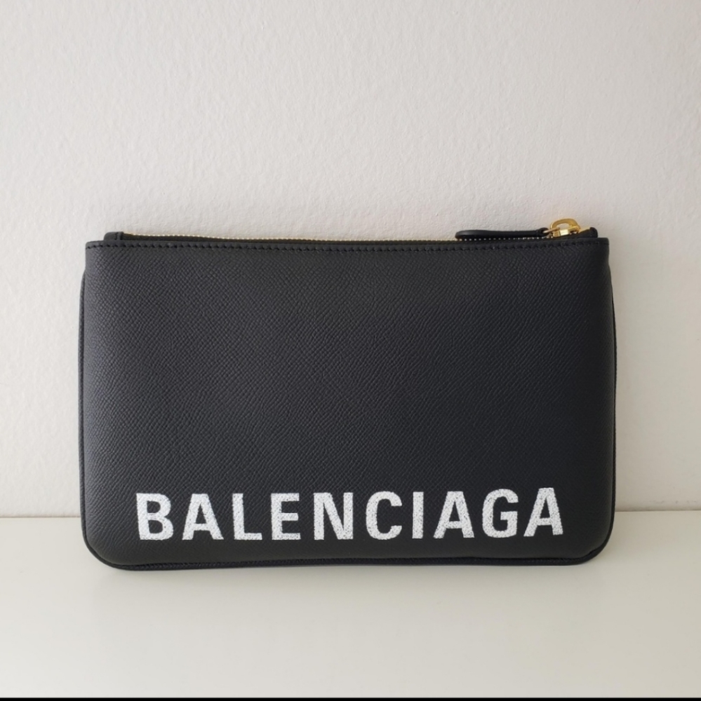 💕HP💕BALENCIAGA Ville Leather Logo Pouch💕 - Picture 3 of 10
